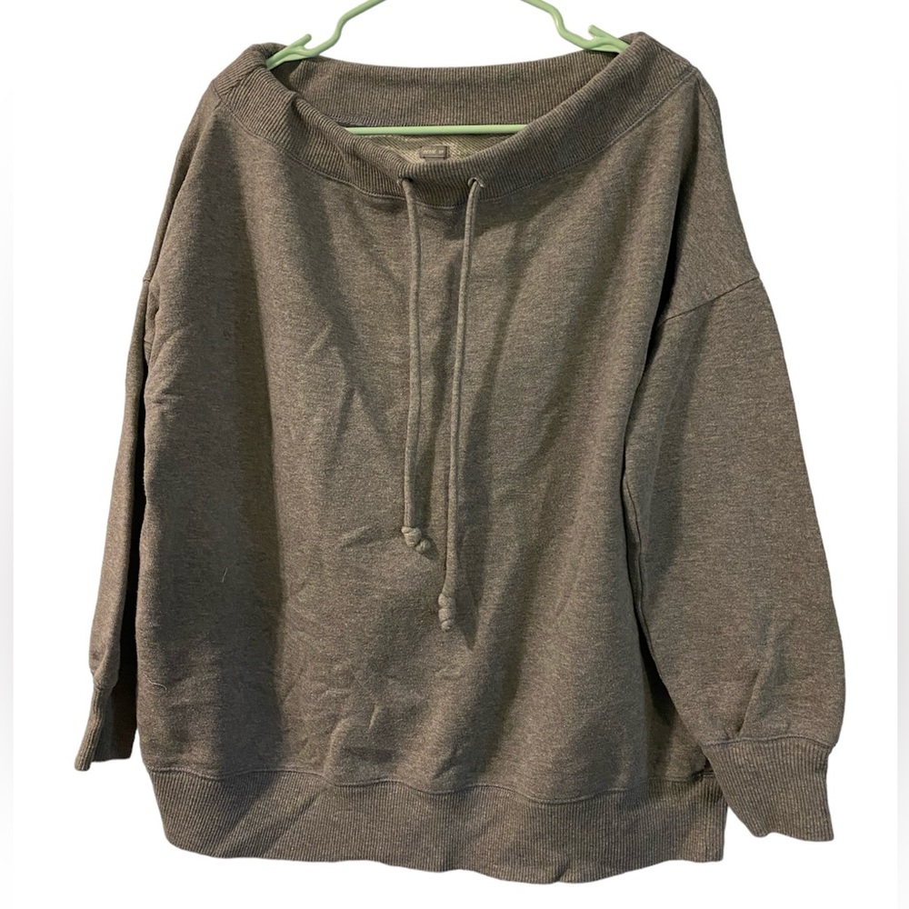 Aerie off shoulder sweatshirt- grey-small